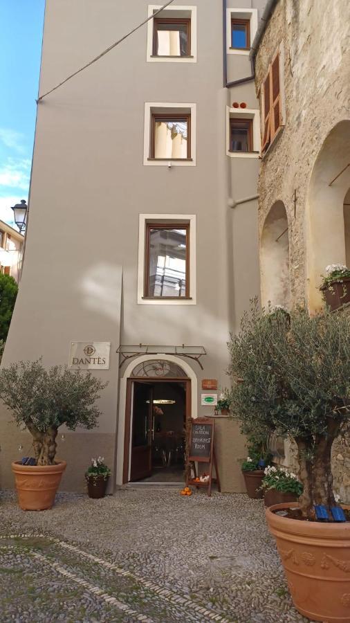 Dantes Apartment Pieve di Teco Bagian luar foto