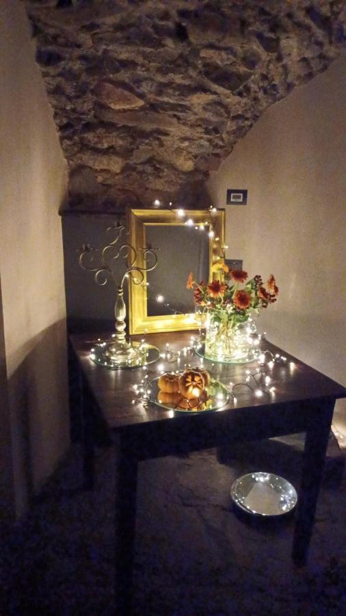 Dantes Apartment Pieve di Teco Bagian luar foto