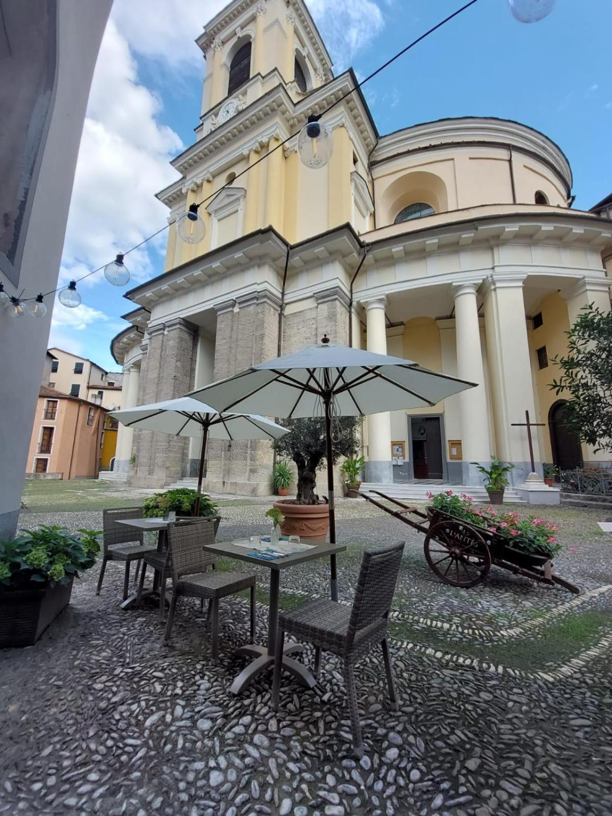 Dantes Apartment Pieve di Teco Bagian luar foto
