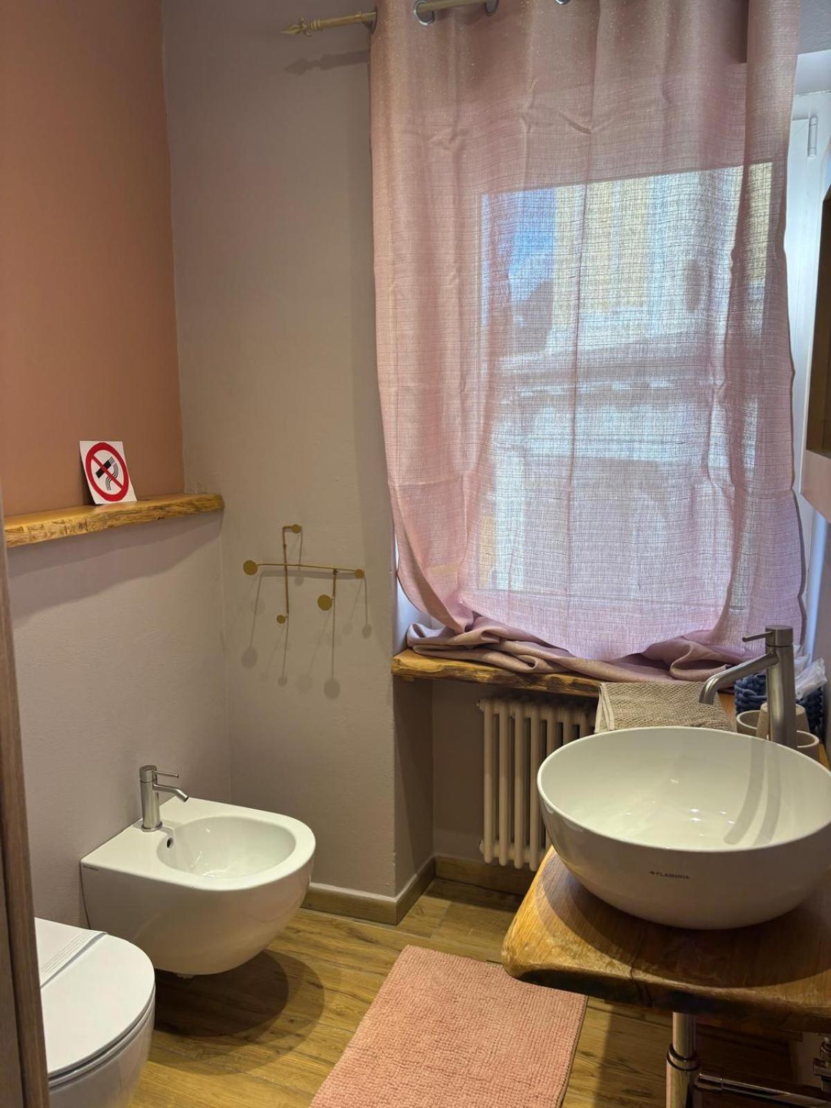Dantes Apartment Pieve di Teco Bagian luar foto
